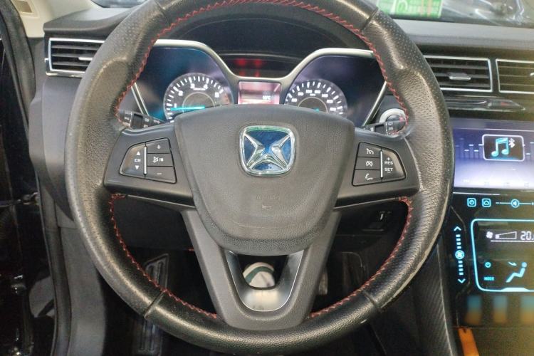 Used JMC Yusheng S330 2017 1.5L GTDi Automatic Two-Wheel Drive Midnight Edition