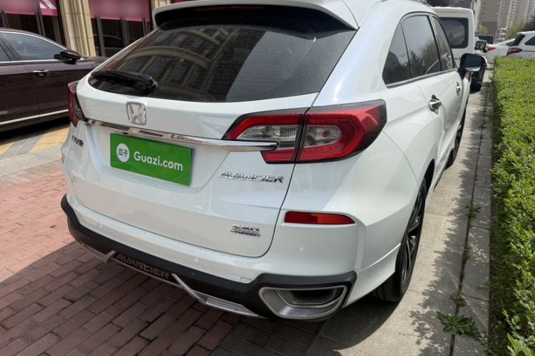 Used Honda Avancier 2017 240TURBO Two-Wheel Drive Luxury Edition