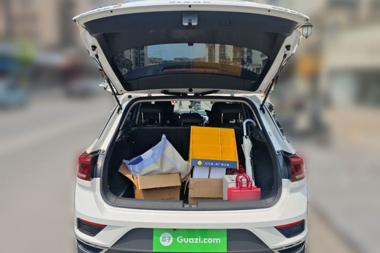 Used Volkswagen T-ROC 2022 280TSI DSG Two-Wheel Drive Elite PLUS Trunk