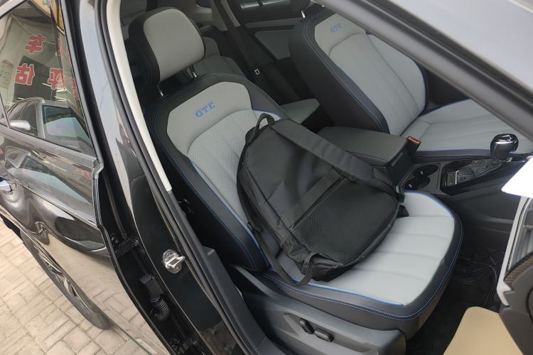 Used Volkswagen Tayron GTE Plug-in Hybrid 2023 280TSI Luxury Plus Advanced Edition Right Front Seat