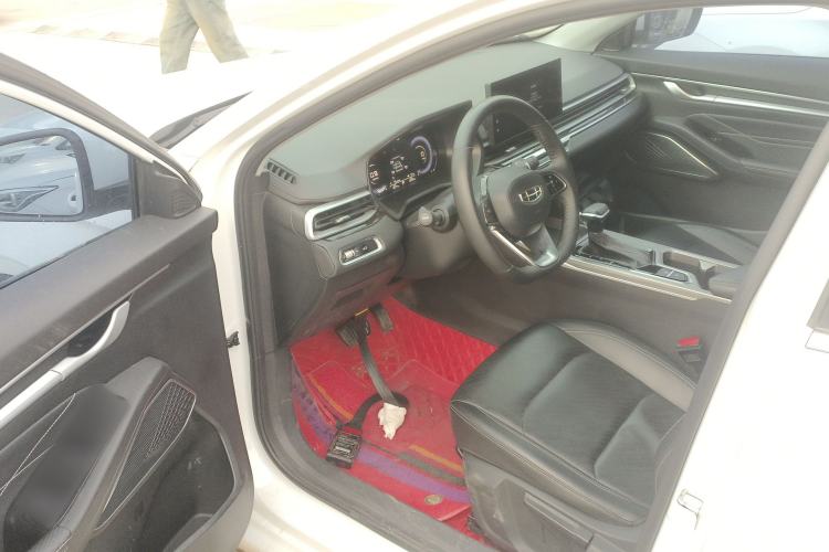 Used Geely Auto Emgrand 2023 4th Generation Champion Edition 1.5L CVT Prestige Model