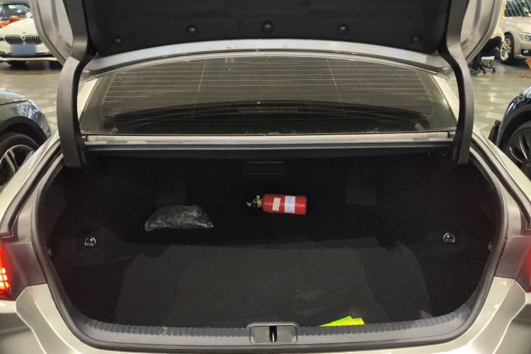 Used Lexus ES 2018 200 Excellence Edition China VI Standard
