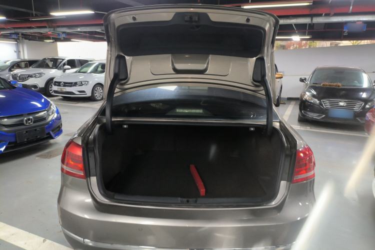 Used Volkswagen Passat 2014 1.4TSI Manual Luxury Edition
