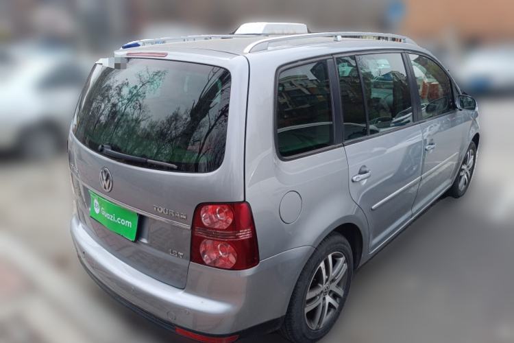 Used Volkswagen Touran 2008 1.8T ZhiZun Edition Automatic 5-Seater Rear Right 45 Deg