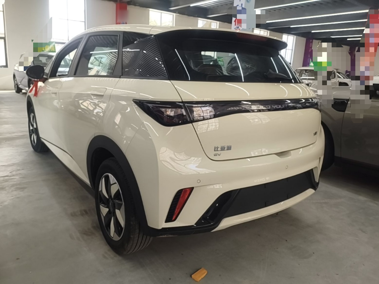 BYD Dolphin 2025 420km Free Edition — снимка 4