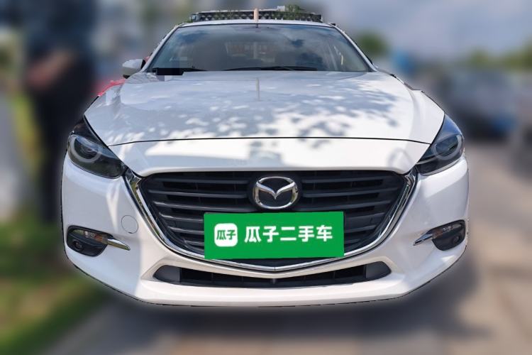 Used Mazda 3 Axela 2017 Sedan 1.5L Automatic Luxury Model Emission Standard China V Front
