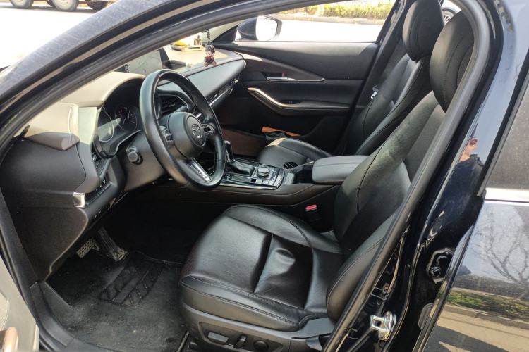 Used Mazda CX-30 2021 2.0L Automatic Joyful Edition
