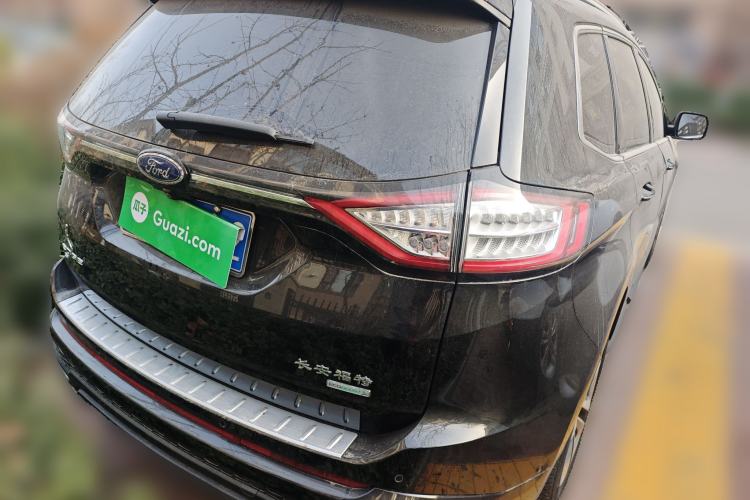 Used Ford Edge 2018 EcoBoost 245 Two-Wheel-Drive Titanium 7-Seater China V Standard
