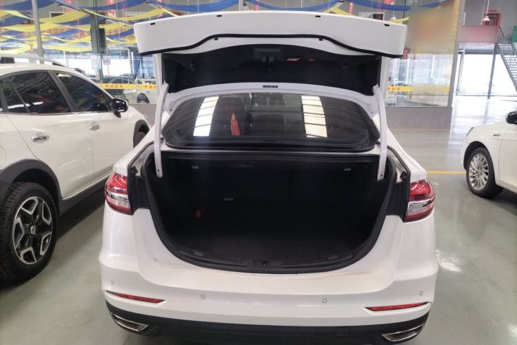 Used Ford Mondeo 2020 EcoBoost 200 Stylish Model Trunk