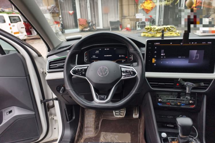 Used Volkswagen Tiguan L 2022 330TSI Automatic Two-Wheel Drive R-Line Enhanced Edition