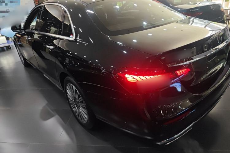 Used Mercedes-Benz E-Class 2022 Updated E 300 L Luxury Edition