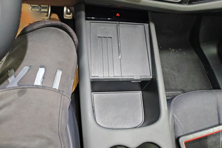 Used Volkswagen ID.UNYX 2024 Pro Long-Range Version
