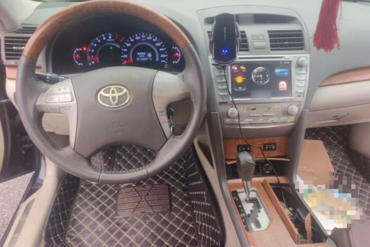 Used Toyota Camry 2010 200G Classic Edition Center Console