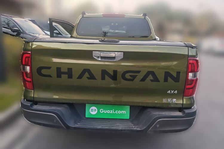 Used CHANGAN Lantop 2023 2.0T Automatic All-Wheel Drive Gasoline Flagship Standard Cab
