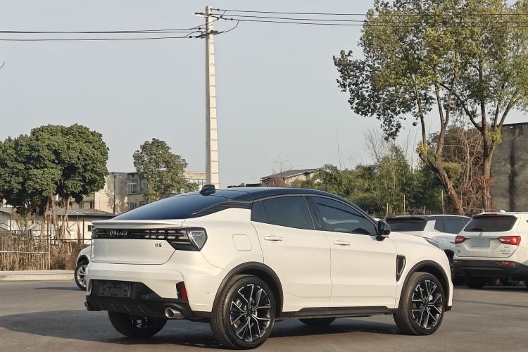 Used Lynk & Co 05 2023 2.0TD Two-Wheel Drive Shine Halo