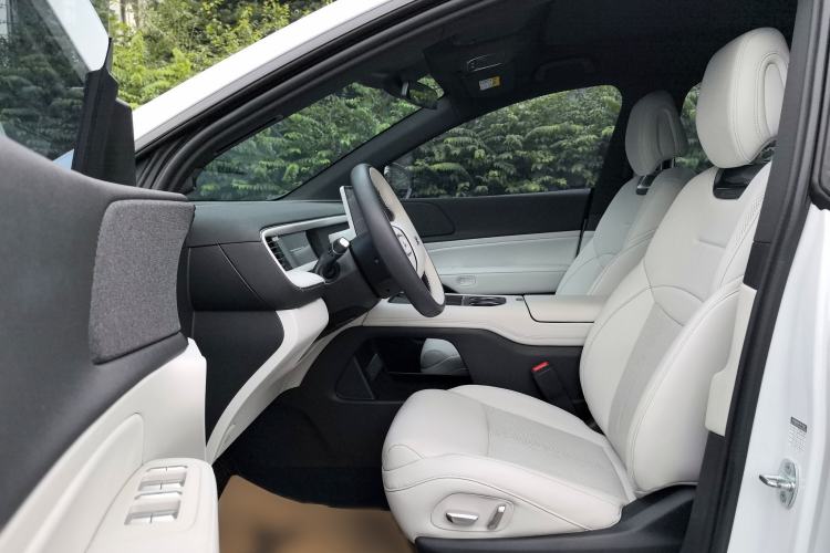 Used XPeng G6 2023 755 Ultra-Long Range Pro