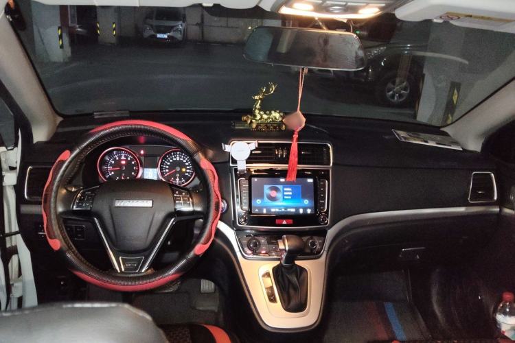 Used Haval M6 2018 Revised Version 1.5T DCT Two-Wheel Drive Elite Edition
