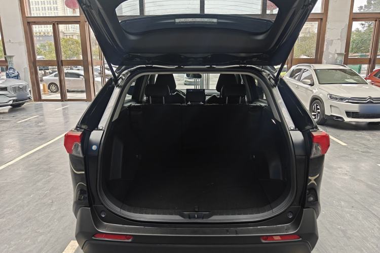 Used Toyota RAV4 2023 2.0L CVT Two-Wheel Drive Urban Edition