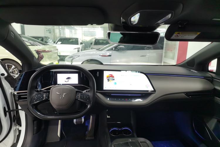 Used Hongqi EH7 2024 820 Pro Center Console