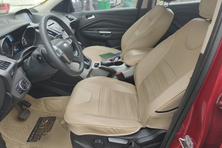 Used Ford Kuga 2013 1.6L GTDi Two-Wheel-Drive Comfort Model