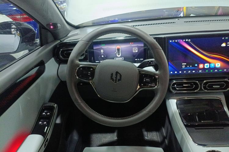 Used Leapmotor C01 2023 630 All-Wheel-Drive Performance Version
