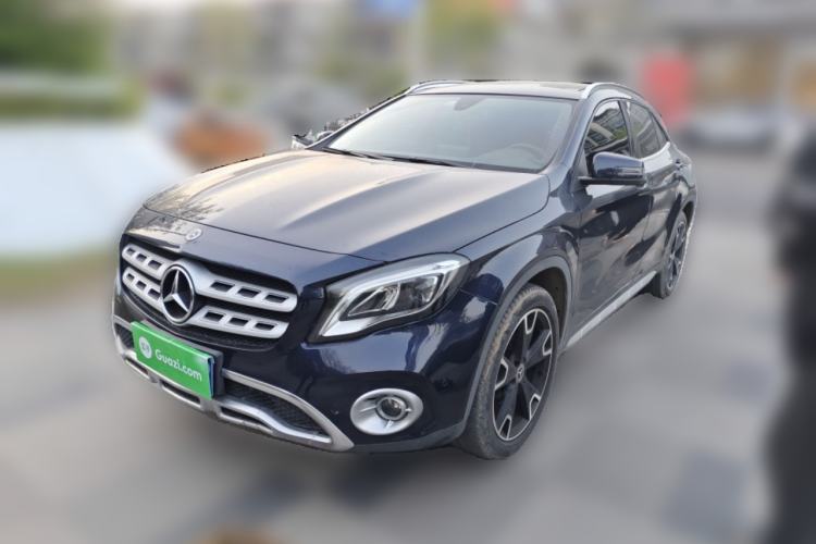 Used Mercedes-Benz GLA 2017 GLA 220 4MATIC Fashion Model