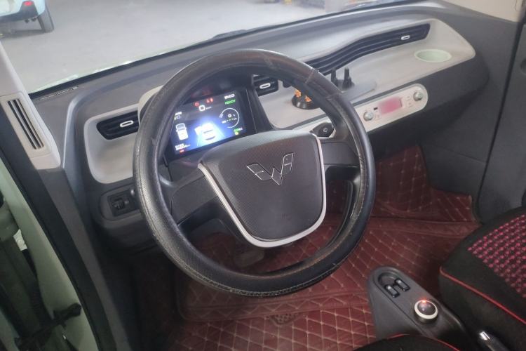 Used Wuling Hongguang MINIEV 2022 Macaron Premium Model – Lithium Iron Phosphate Steering Wheel