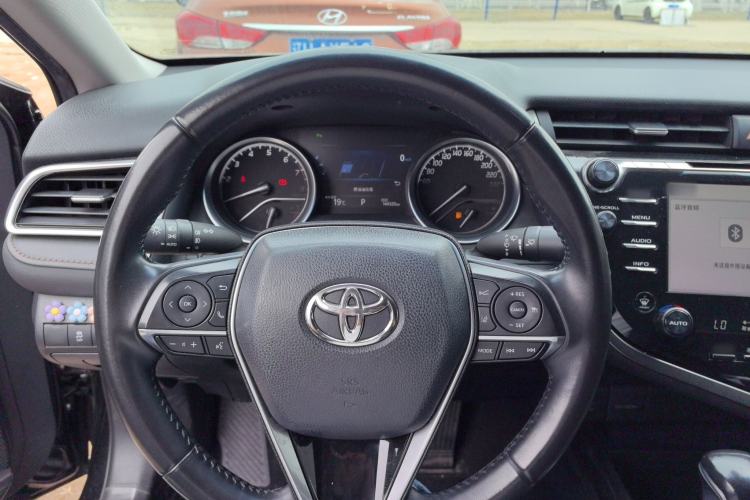 Used Toyota Camry 2018 2.5G Luxury Edition
