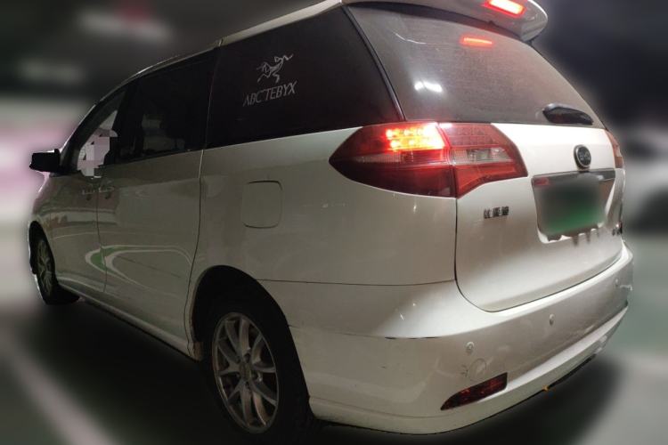 Used BYD M6 2015 2.4L Automatic Prestige Edition