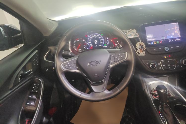 Used Chevrolet Malibu XL 2020 Redline 550T Automatic Smart Edition Steering Wheel