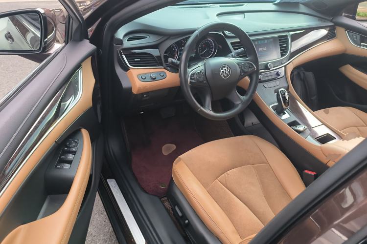 Used Buick LaCrosse 2018 28T Elite Edition