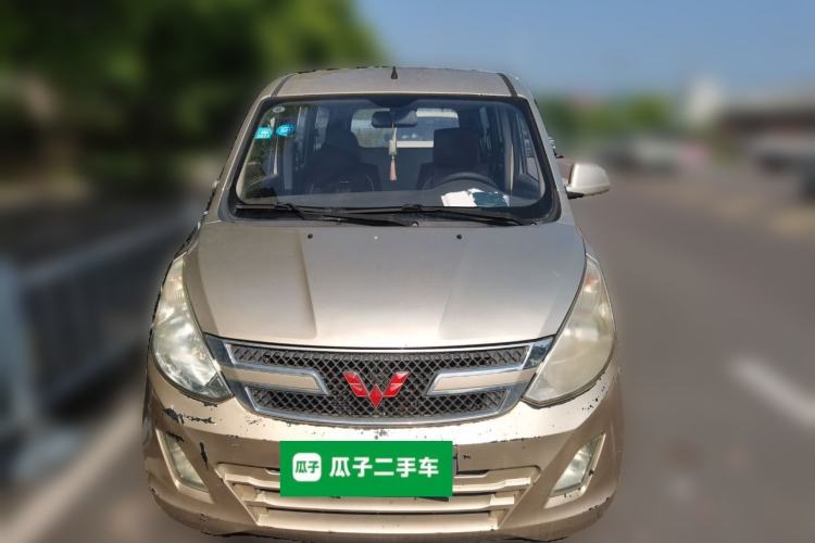 Used Wuling Rongguang V 2016 1.5L Practical Version Non-Power-Assisted