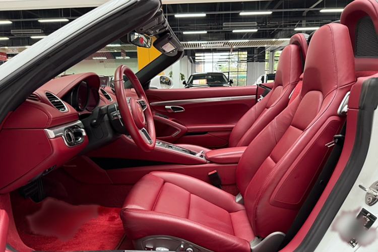 Used Porsche 718 2018 Boxster 2.0T
