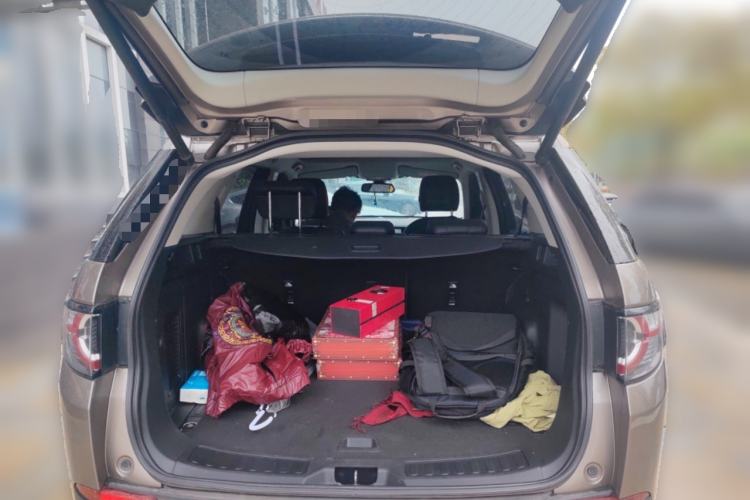 Used Land Rover Discovery Sport 2017 2.0T SE Trunk