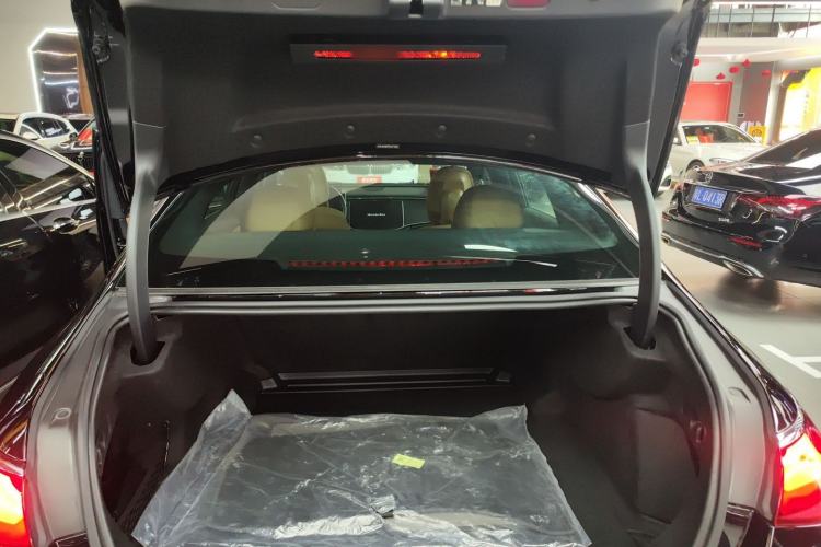 Used Mercedes-Benz E-Class 2024 E 300 L Stylish Model
