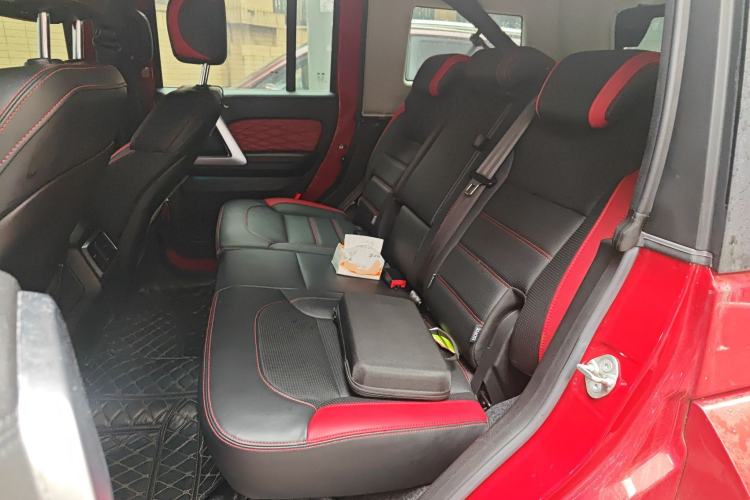 Used BAIC Off-Road BJ40 2023 2.0T Automatic Four-Wheel Drive Urban Hunter Edition Chivalrous Type
