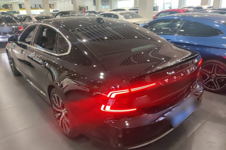Used Volvo S90 2022 B5 Zhiyuan Luxury Edition