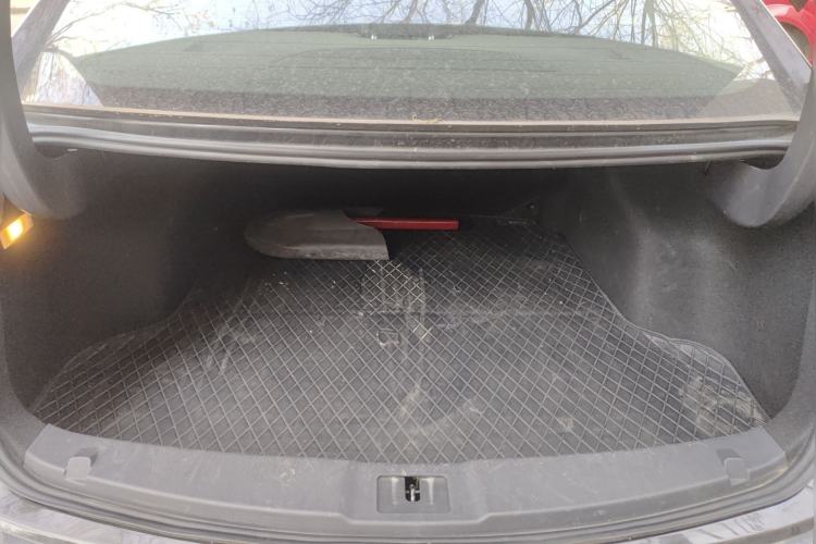 Used Hongqi E-QM5 2022 431 km Charge & Enjoy Edition
