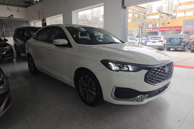 Used Ford Escort 2021 1.5L Automatic Diamond Edition
