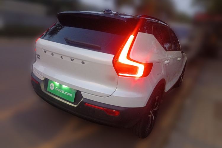 Used Volvo XC40 2021 T4 Four-Wheel Drive Smart & Sporty Edition
