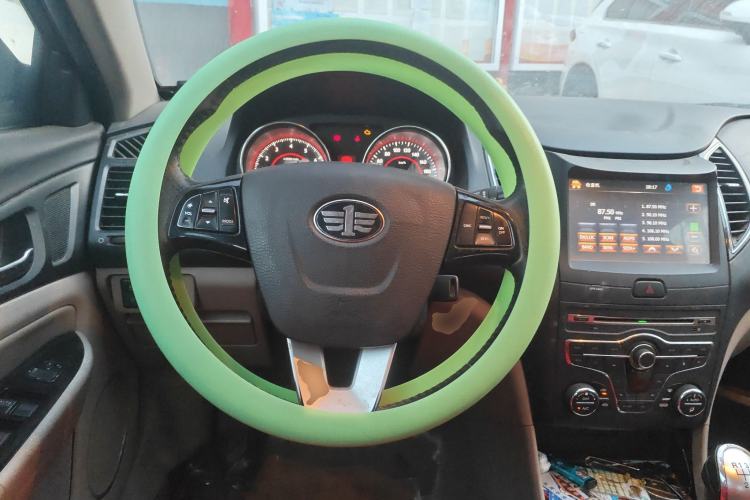 Used Bestune B50 2013 1.6L manual luxury version
