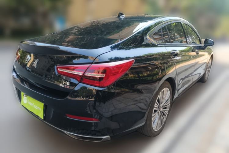 Used Hongqi H5 2022 Classic Model 1.8T Automatic Smart Connect Flagship Edition