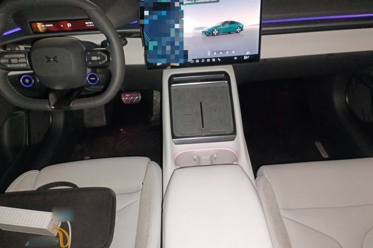 Used XPeng P7 2025 Model—820 Ultra Long Range Ultra
