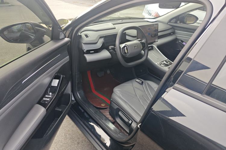 Used Geely Galaxy L6 2025 EM-i 140km Long-Range Version