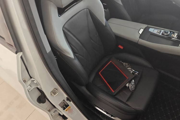 Used CHANGAN CS75 PLUS 2024 3rd Generation Champion Edition 1.5T Intelligent Drive Dynamic Model
