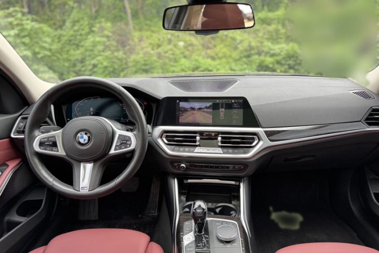 Used BMW 3 Series 2021 Second Facelift 325Li M Sport Package Interior 2