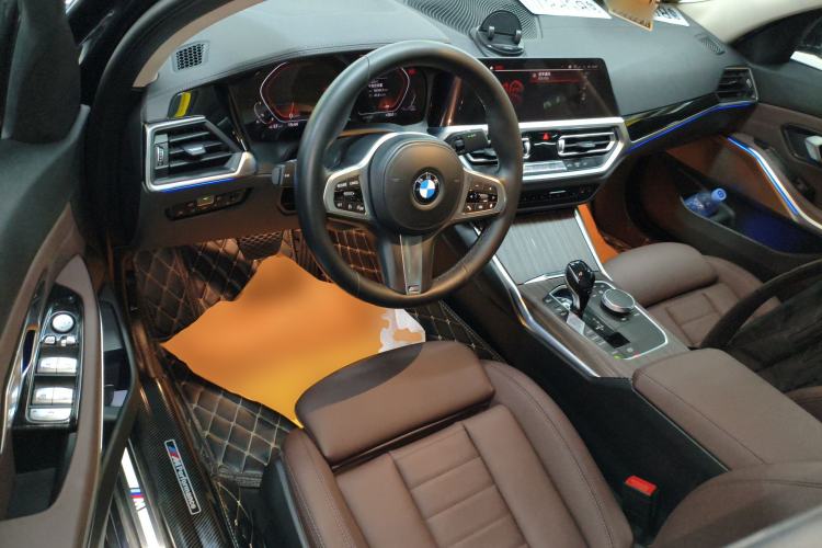 Used BMW 3 Series 2021 Second Facelift 320Li M Sport Package
