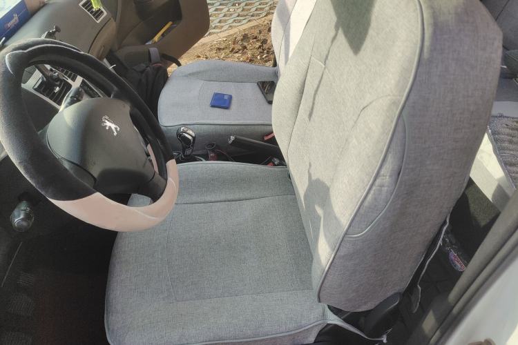 Used Peugeot 307 2012 Hatchback 1.6L Manual Comfort Edition