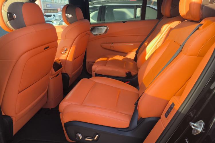 Used Lynk & Co 900 2025 1.5T Ultra