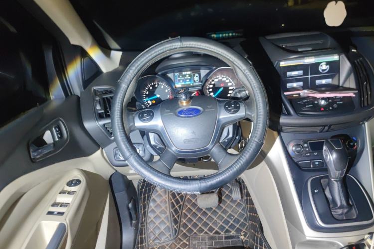 Used Ford Kuga 2013 1.6L GTDi 4x4 Elite Model Steering Wheel